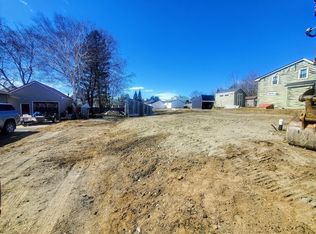 30 Birch St, East Millinocket, ME 04430