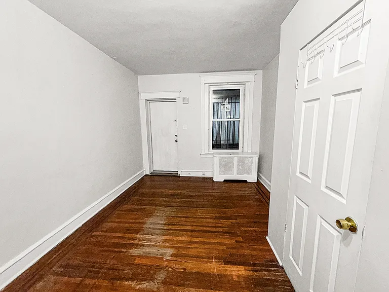 253 W Rockland St #1 — Photo 9