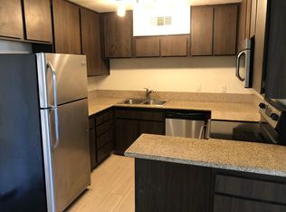 419 Bradshaw Ln, Palm Springs, CA 92262