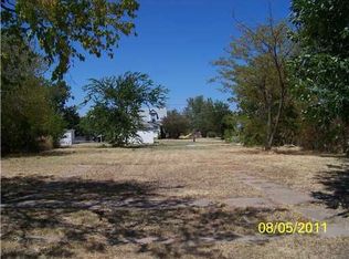 101 W 6th St, Stroud, OK 74079
