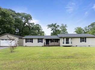 297 N Pineforest Dr, Dadeville, AL 36853