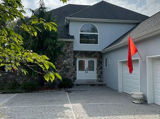 55 7th St, Monroe Township, NJ