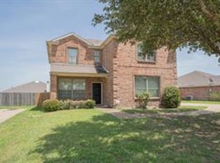 209 S Chestnut St, Forney, TX 75126