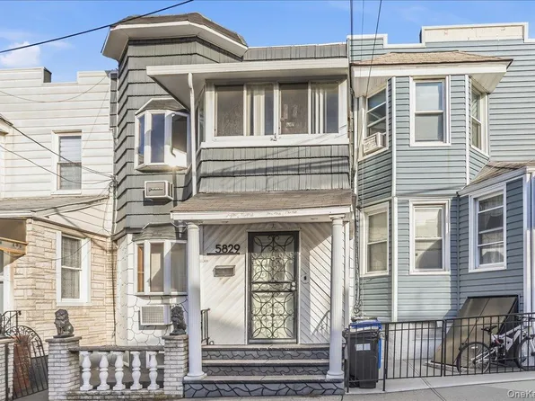 58-29 60th Lane, Maspeth, NY 11378
