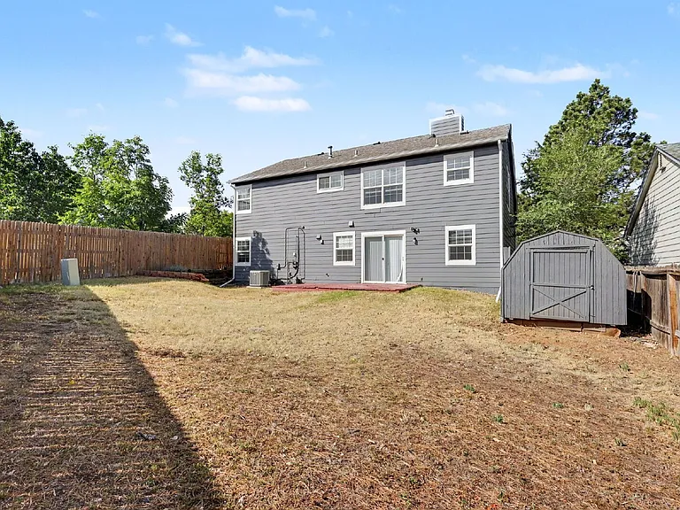 1430 Tamarisk Dr — Photo 28