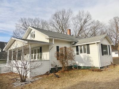 16 Factory Pl, Chicopee, MA, 01013