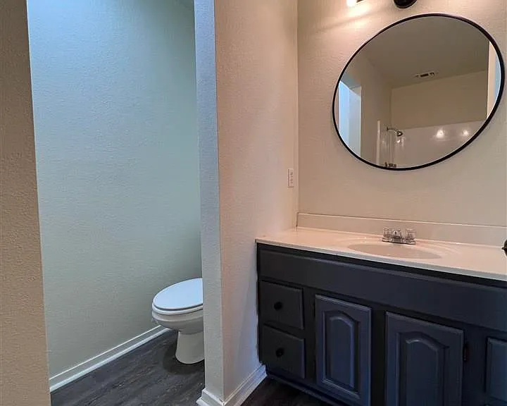 1812 McGregor Ave — Photo 18