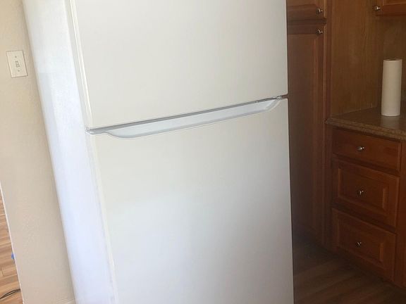 New LG refrigerator