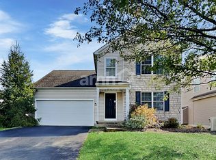 8017 Headwater Dr, Blacklick, OH 43004