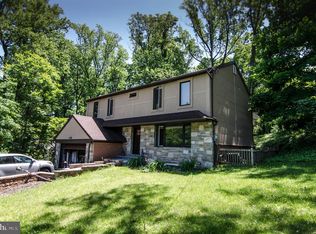 2533 Valley View Dr, Huntingdon Valley, PA 19006