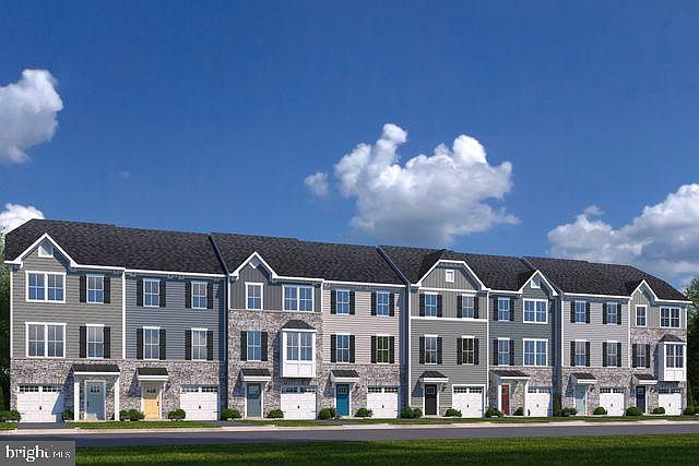 1st image of 4513 Briarhaven Dr
