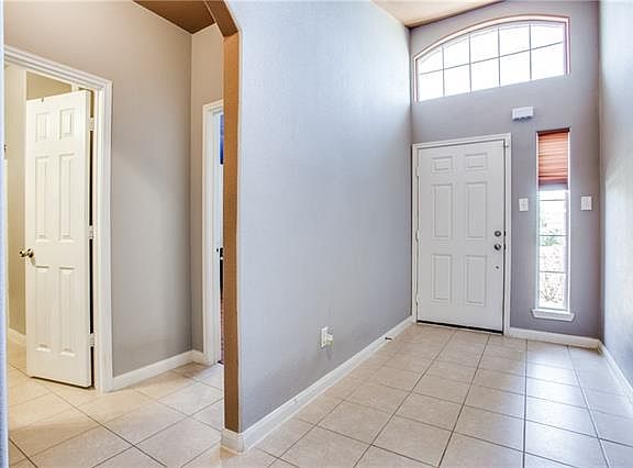 3rd image of 1409 Cottonwood Trl