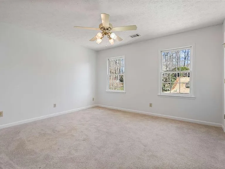 275 Sageglen Rd — Photo 19