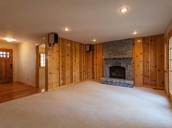 3rd image of 10846 Laurelwood Dr #3