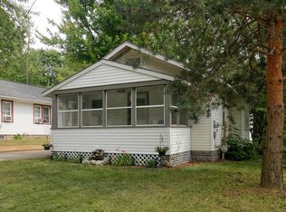 427 Pierce Ave, Kalamazoo, MI 49001