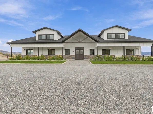 405 Wonderful Life Ln, Malad City, ID 83252