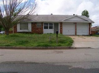 801 SE 41st St, Lawton, OK 73501