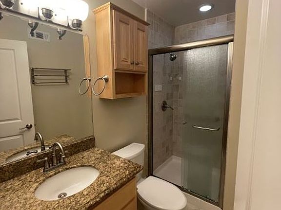 5th image of 5197 Bolton Pl