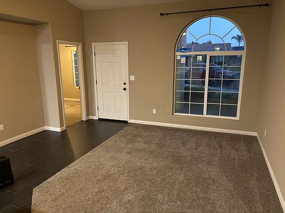 4th image of 10306 Pinnacle Ct
