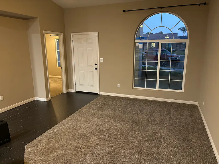 10306 Pinnacle Ct — Photo 4