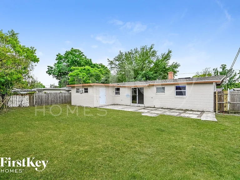 904 Alaska Dr — Photo 14