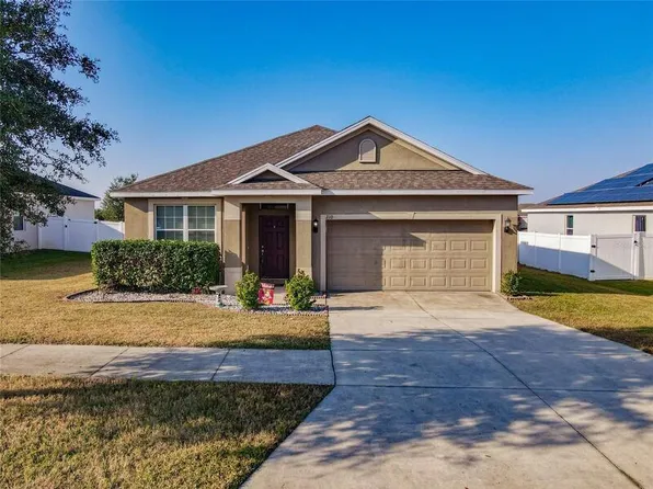 210 Blackstone Creek Rd, Groveland, FL 34736