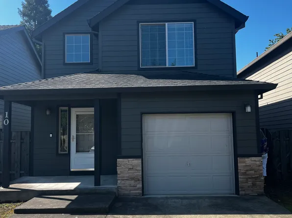 800 W 1st St Unit 10, Newberg, OR 97132
