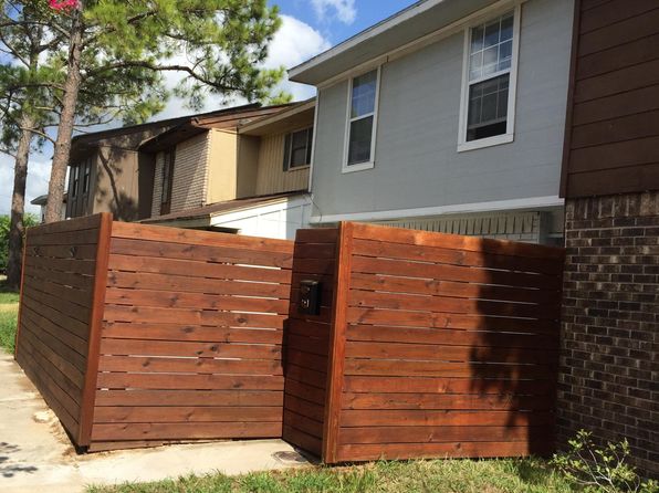 1905 N Ben Wilson St APT 17