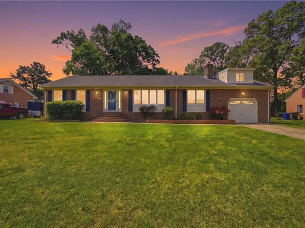 180 Yorkshire Rd, Portsmouth, VA 23701