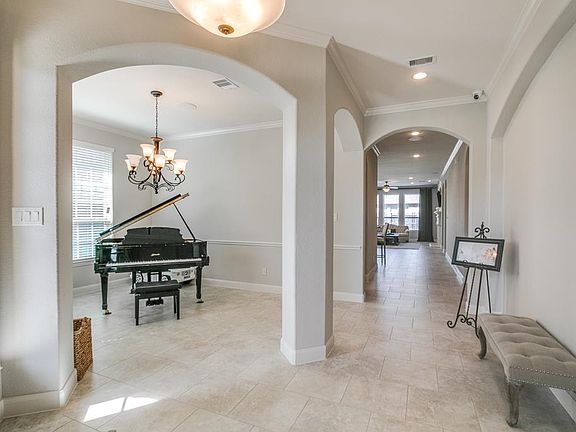 5th image of 27006 Camirillo Creek Ln