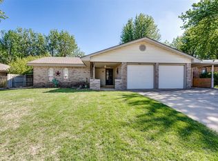 506 Queensboro Pl, Yukon, OK 73099