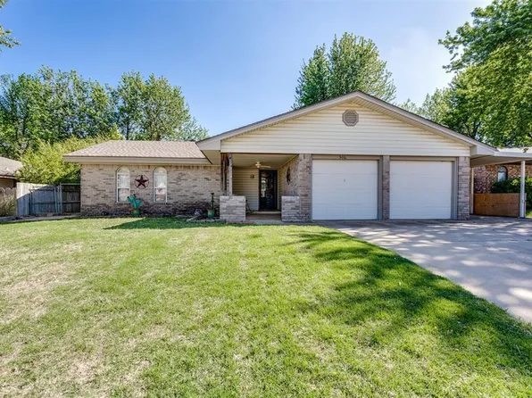 506 Queensboro Pl, Yukon, OK 73099