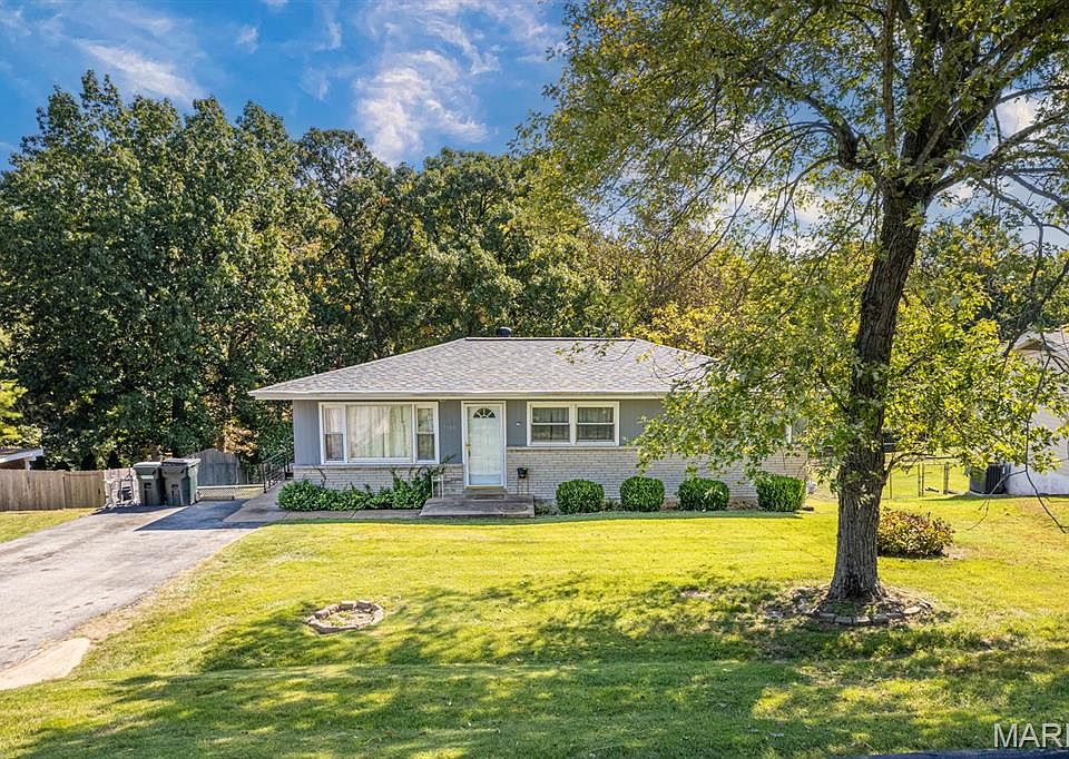 1st image of 1660 Hobelman Dr