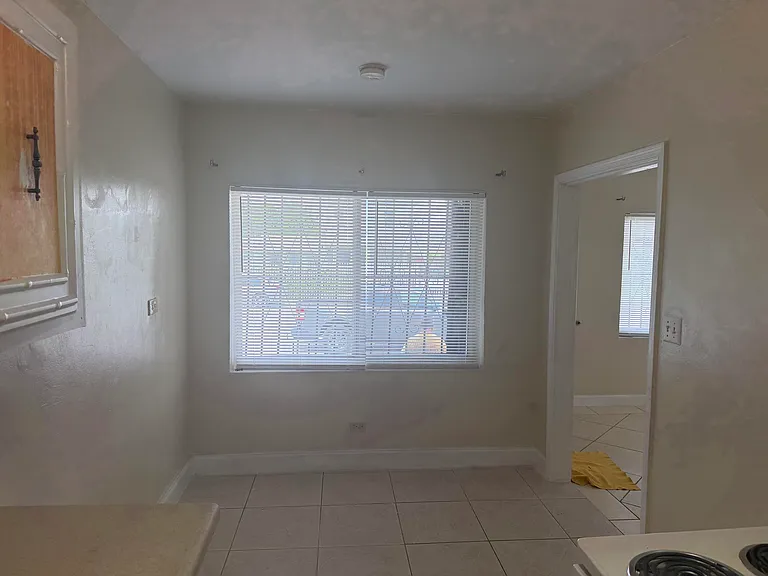 7803 NW 8th Ave — Photo 23