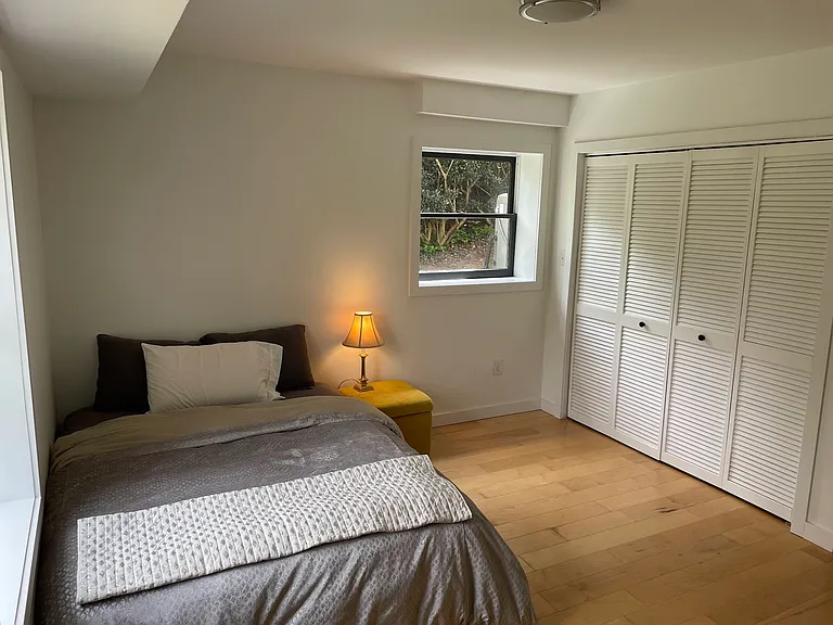 414 Shorecrest Dr — Photo 33
