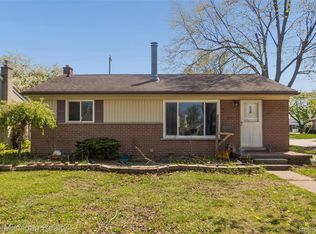 31571 Lonnie Blvd, Westland, MI 48185