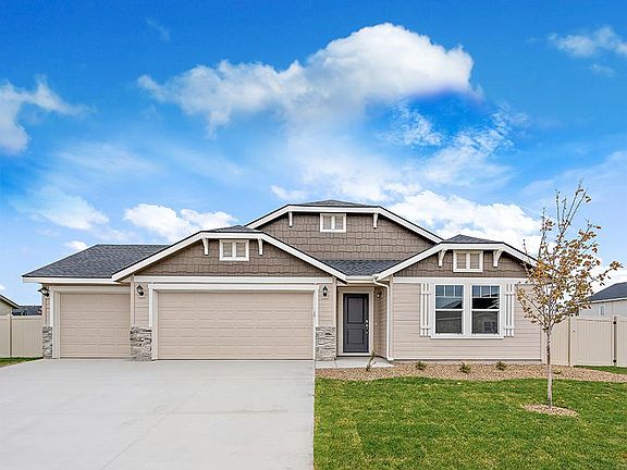 Crestwood New Home Plan by Hubble Homes Boise, Idaho