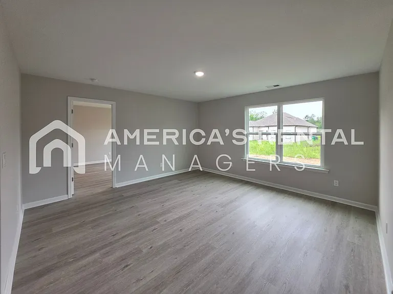 10312 Squires Way — Photo 30