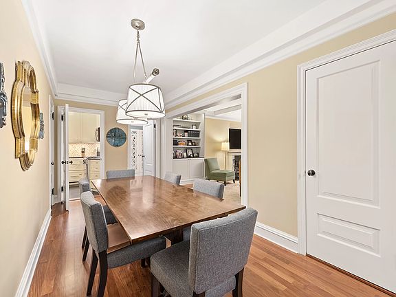 4th image of 59 W 12th St APT 10E