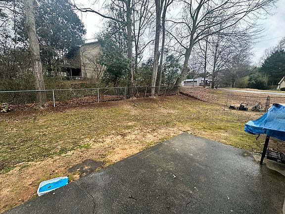 3rd image of 4183 Red Laurel Way
