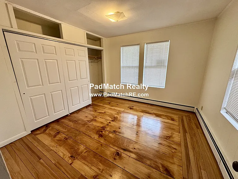 219 Charlton St #1 — Photo 13