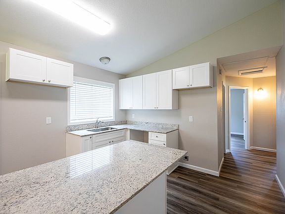 4105-Legendre-Kitchen_06092023