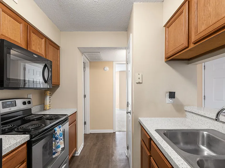 Willowbend — Photo 127