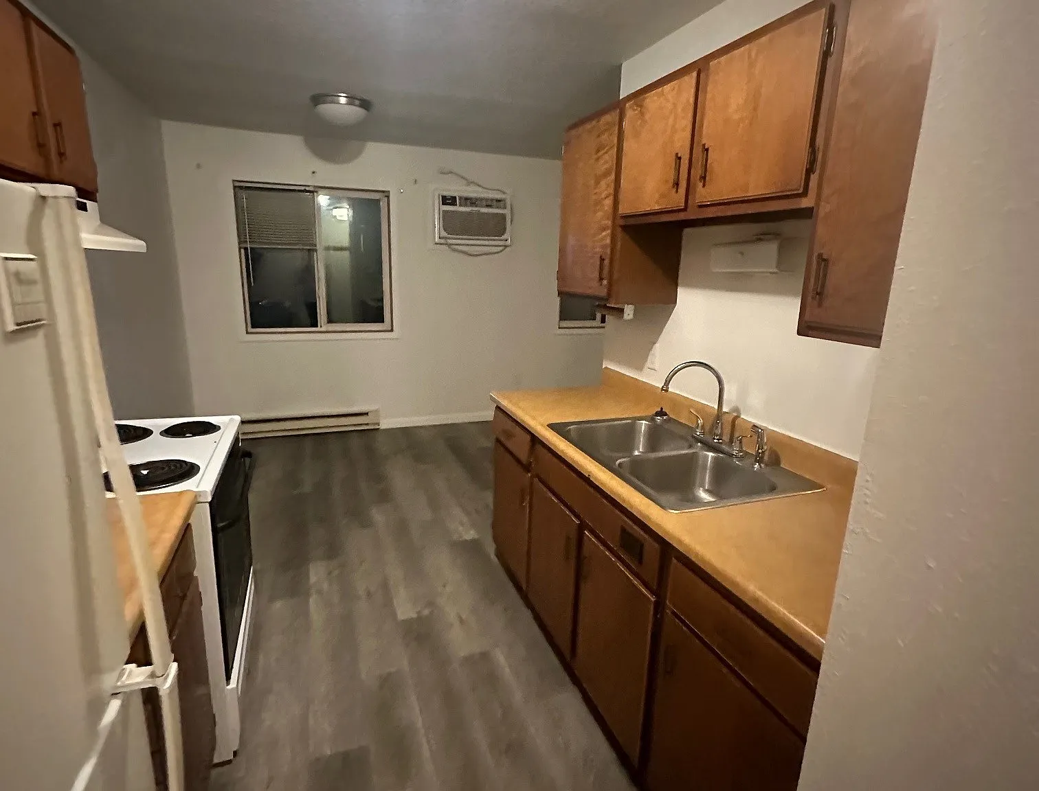 2 bed, $850 — Photo 2