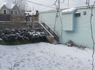 9 State St, Johnstown, NY 12095