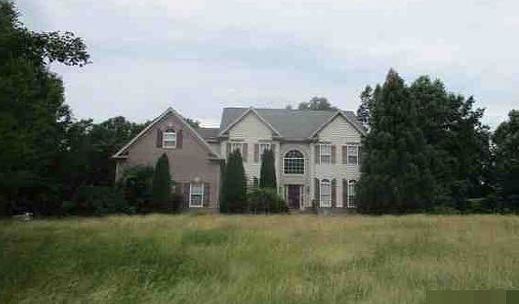 1st image of 2105 Sparks Ct