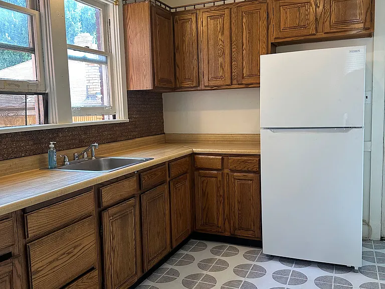 330 Lavina Ave #330 — Photo 5