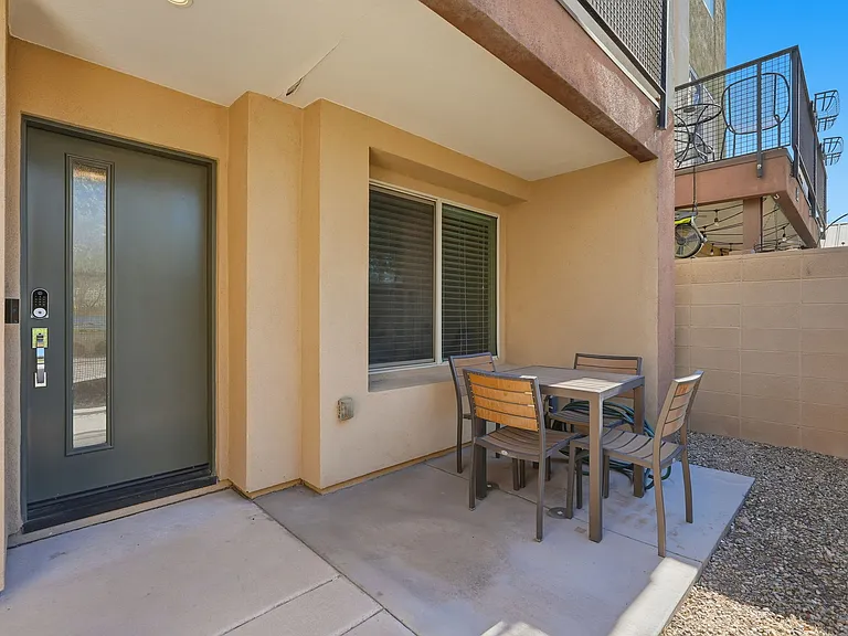 820 N 8th Ave #17 — Photo 37