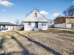 5818 Orchard Ave, Omaha, NE 68117