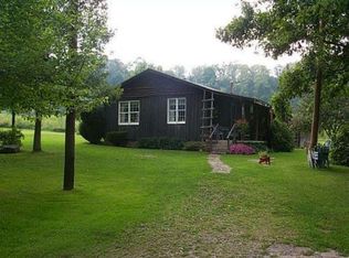 901 Farmington Ohiopyle Rd, Ohiopyle, PA 15470
